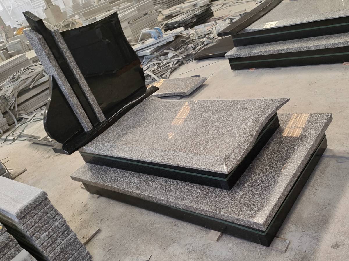 Poland Style G664 & Angola Black Granite Monument Supplier Poland Style G664 & Angola Black Granite Monument Supplier